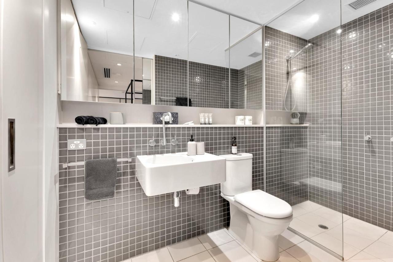 Opulent Level 25 Condo With Breathtaking Views Melbourne City Exterior foto